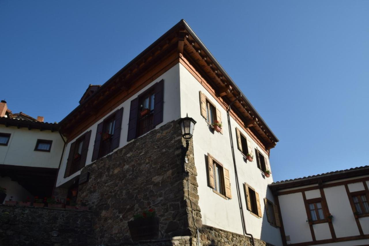 Apartamentos Villa Solana , Casco Historico Potes Exterior photo